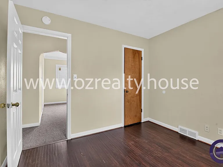 1630 Eleanor Ave — Photo 12