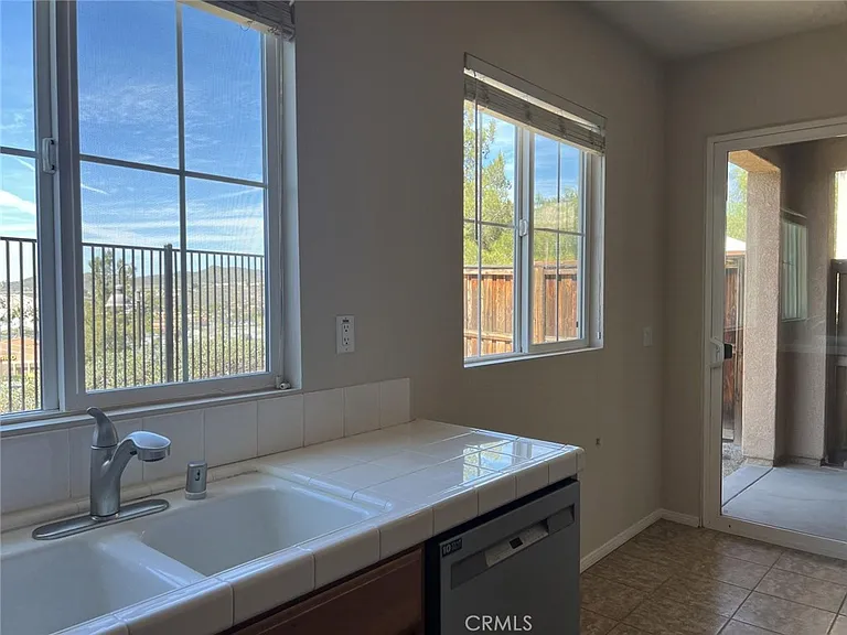 15329 Oak Tree Dr — Photo 13