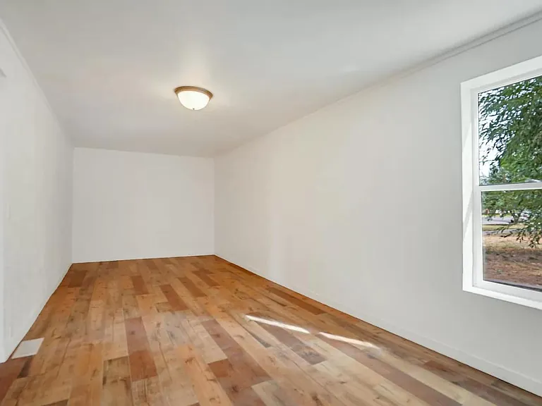 1230 Miller Ave #3 — Photo 7