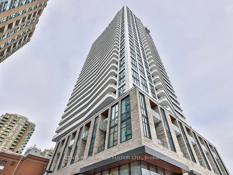 36 Olive Ave #2001 — Photo 2