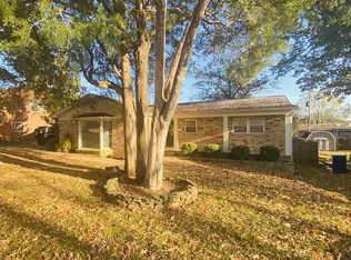 2202 Gladstone Dr NE, Huntsville, AL 35811
