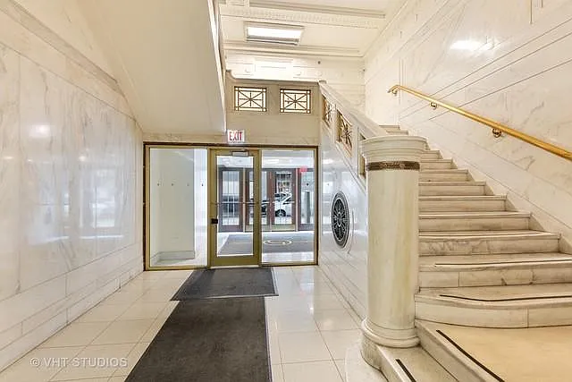5 N Wabash Ave #1505
