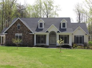 141 Micmac Dr, Bumpass, VA 23024