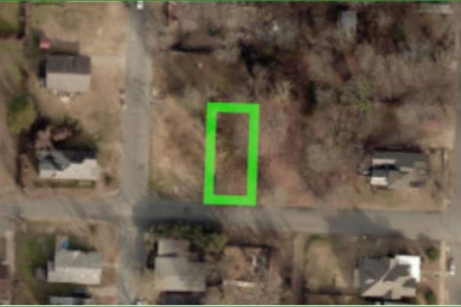 2nd image of 1220 W 23rd St