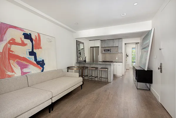 Rented by Brown Harris Stevens | media 17