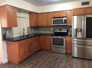 2623 Jackson St, Hollywood, FL 33020