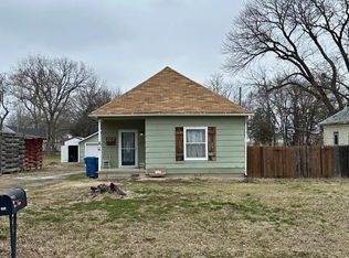 205 E Maple St, Lamar, MO 64762