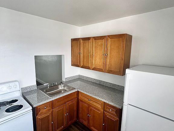 3rd image of 9150 NW 7th Ave #305