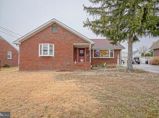 127 S Poplar St, Gibbstown, NJ 08027