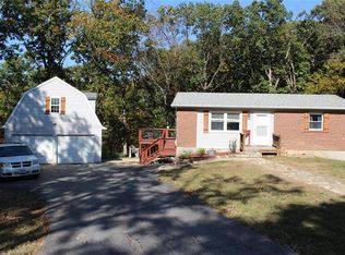 112 Froelich Rd, Hillsboro, MO 63050