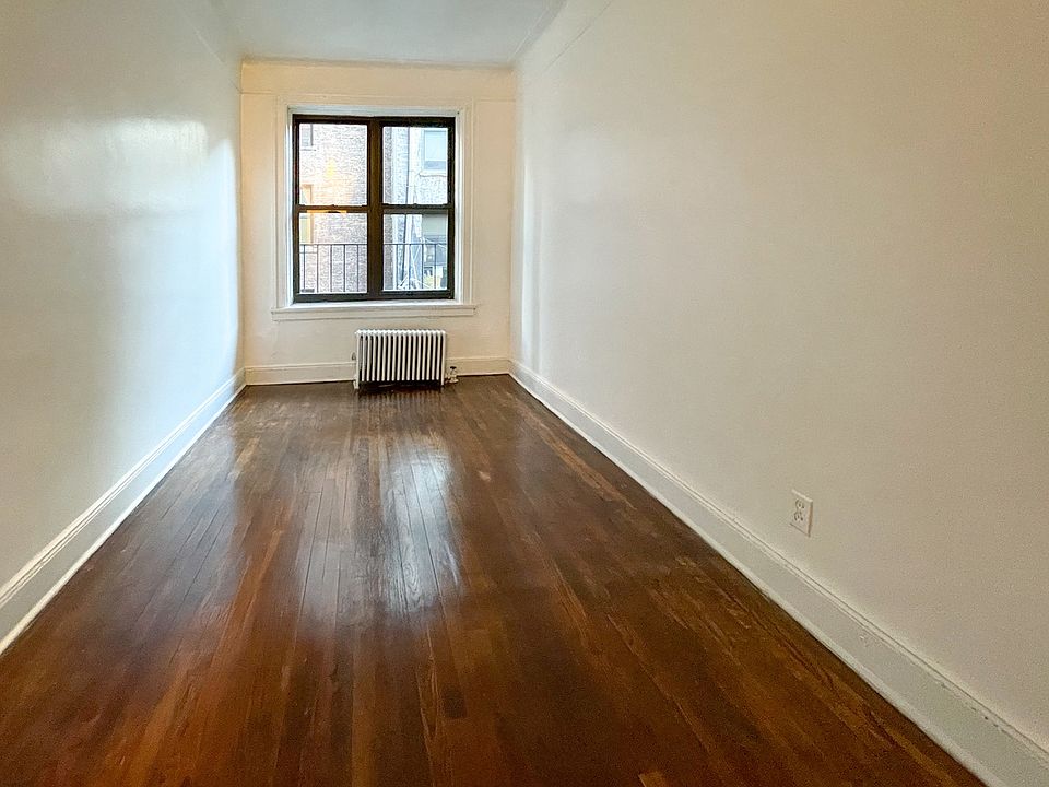 1st image of 167 W 71st St #8D