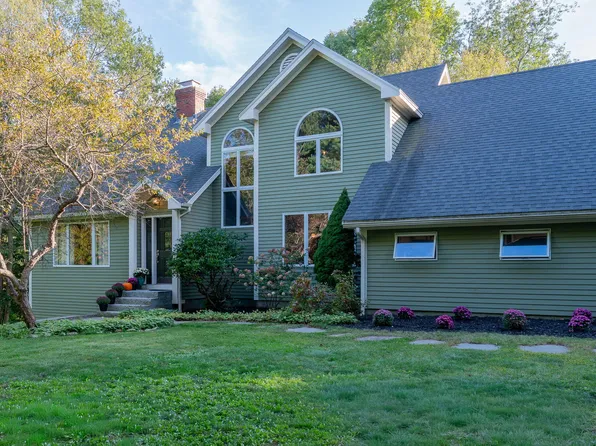 55 Higgins Lane, South Portland, ME 04106