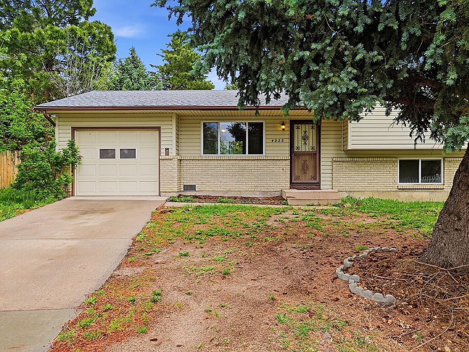 1st image of 4935 Montebello Dr