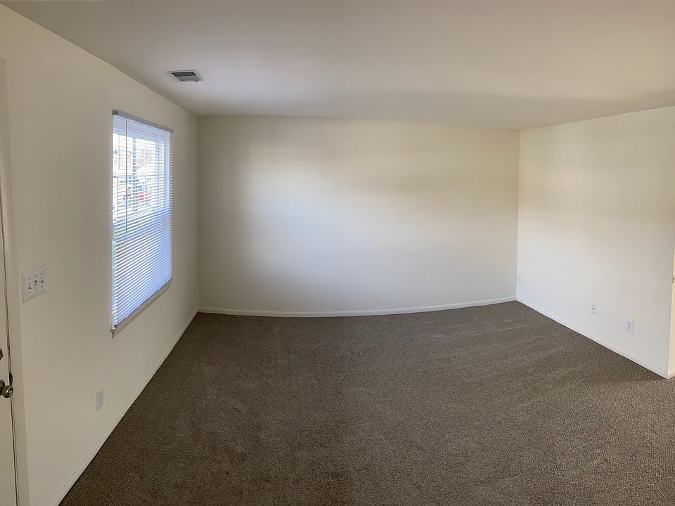 1st image of 8013 Laketowne Ct #8013