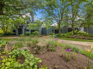 18212 Oak Grove Rd, Harvard, IL 60033