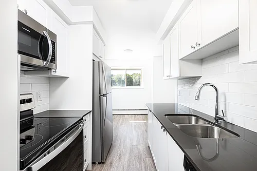 321 Marland Ave Photo 1