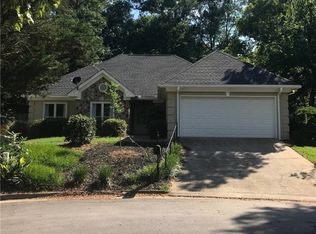 105 Surry Ct, Athens, GA 30606