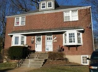 744 Charing Cross Rd, Baltimore, MD 21229