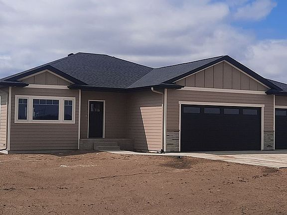 3rd image of 203 Holly Hock Dr
