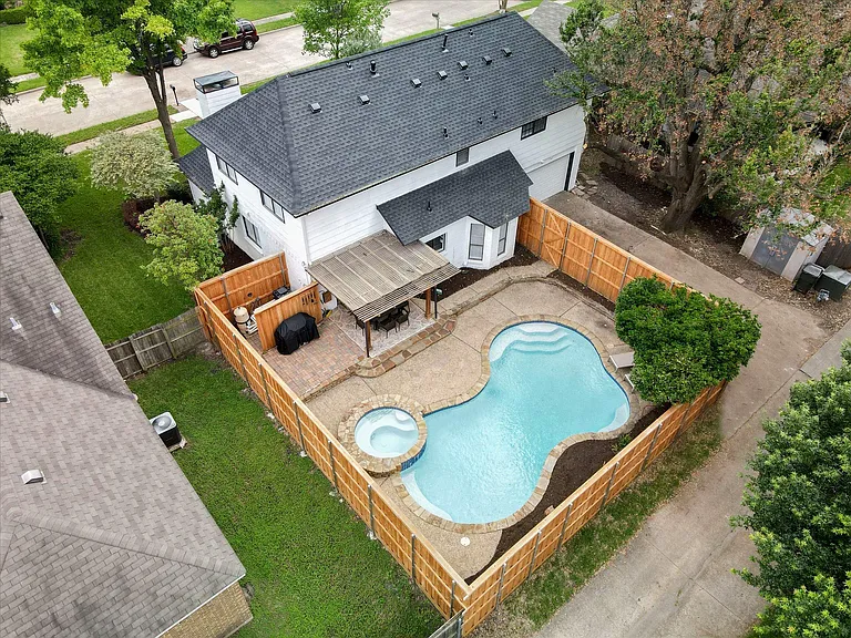 3209 Sailmaker Ln — Photo 43