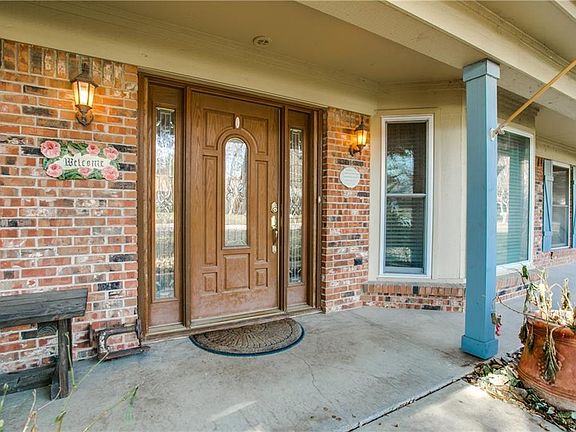 4th image of 4609 Waycrest Dr