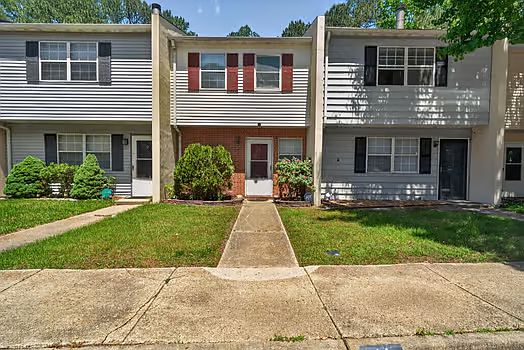 2nd image of 11 Betty Lee Pl