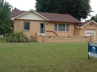 724 W 6th St, Larned, KS 67550