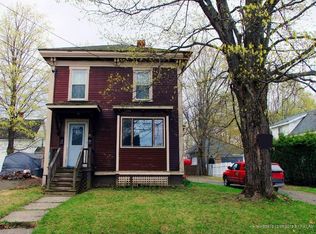 39 Elm St, Houlton, ME 04730