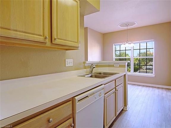 5th image of 23660 Walden Center Dr APT 202