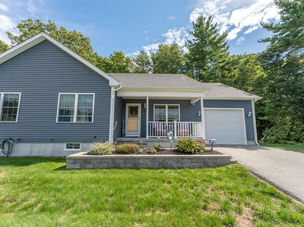 26 Hummingbird Way #26, Killingly, CT 06241