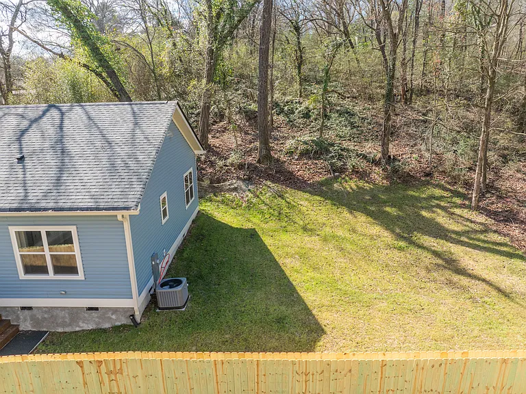 719 Donaldson Rd — Photo 15