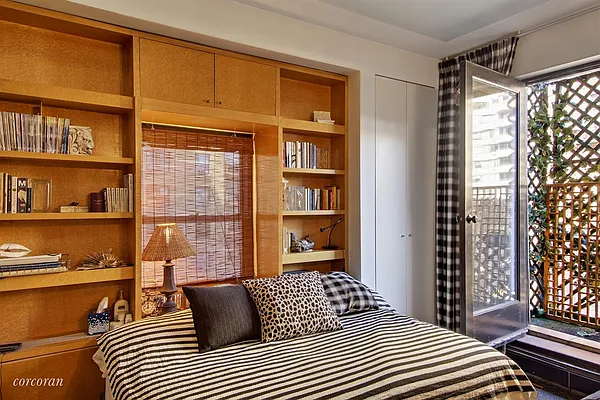 Sold by Corcoran | media 12