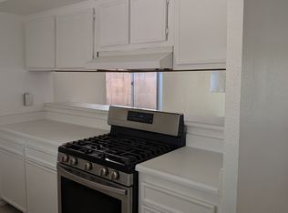 10125 De Soto Ave, Chatsworth, CA 91311