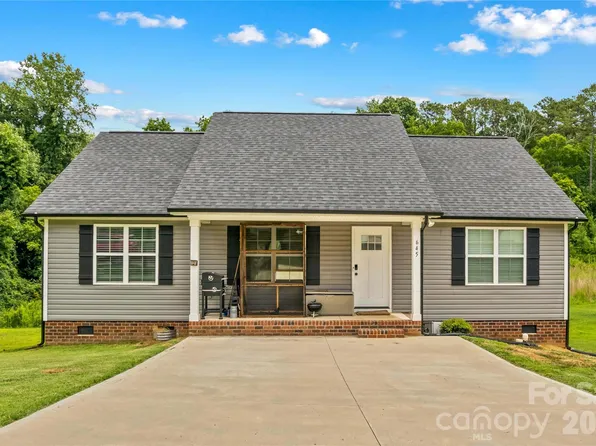 645 Harry St, China Grove, NC 28023