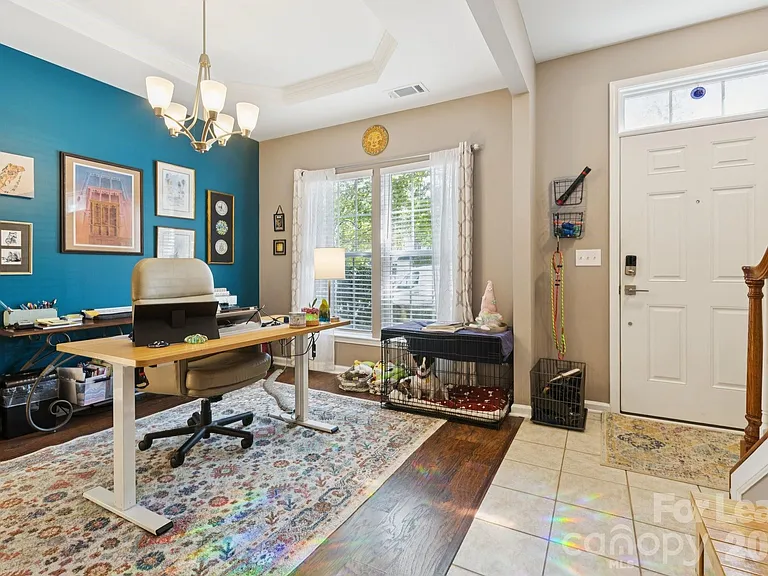 6037 Queens Walk Ct — Photo 2