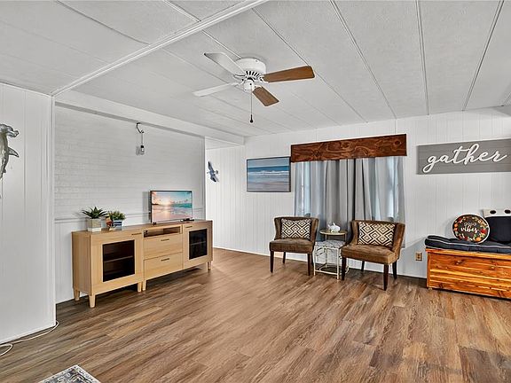 4th image of 106 Palm Dr