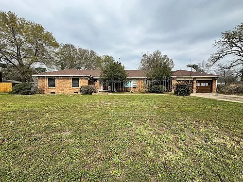 817 Westmont Dr Photo 1
