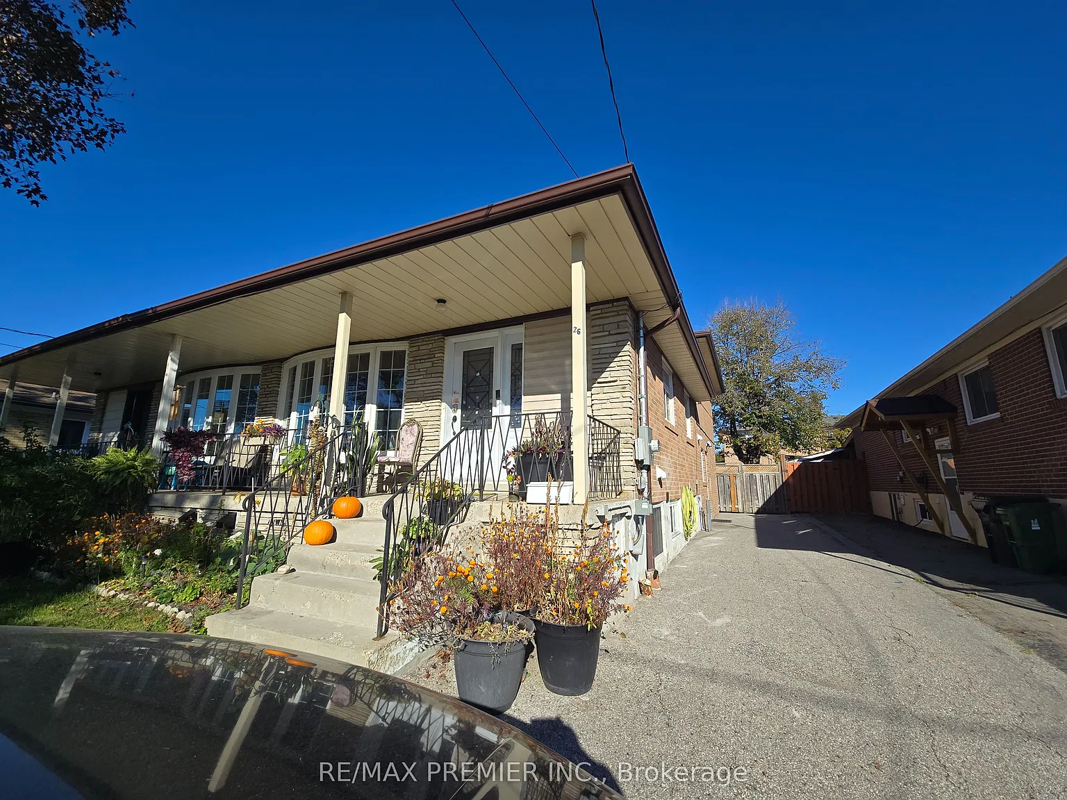 2 bed, $2,200 — Photo 1