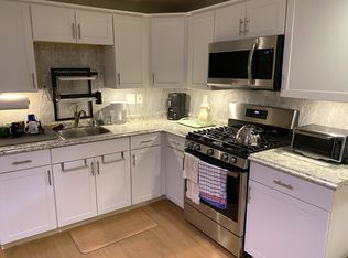 941 Pointer Ridge Dr, Gaithersburg, MD 20878