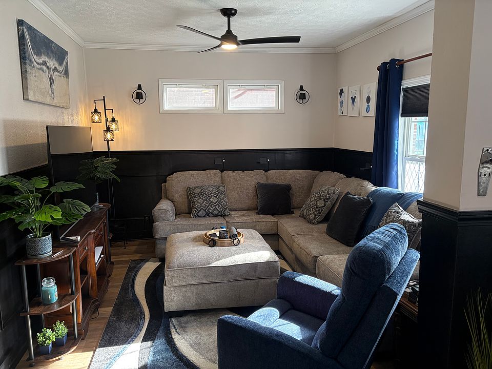 1st image of 905 Jefferson Ave #1