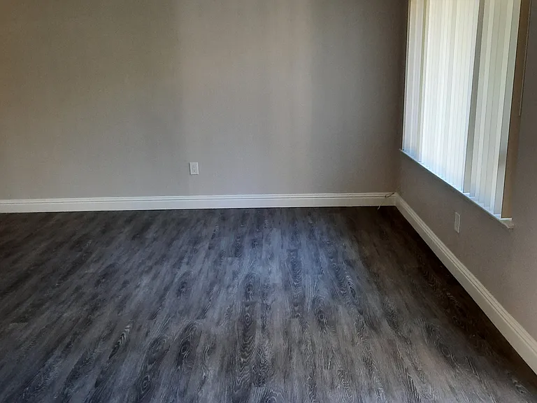 WESTSIDE VILLAGE APARTMENTS — Photo 12