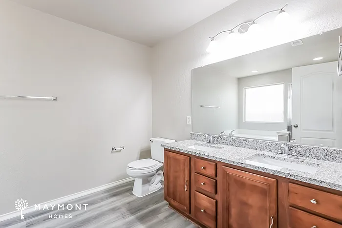 11233 Forest Pass Ct — Photo 13