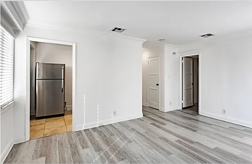 Wilshire Westwood Photo 1