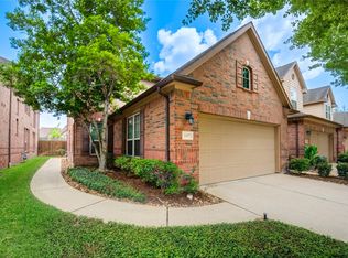 1227 Glenwood Canyon Ln, Houston, TX 77077