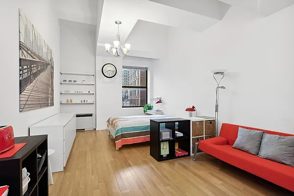 Rented by Corcoran | media 6