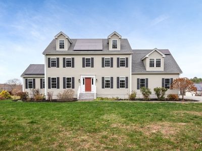 86 Middle St, West Newbury, MA, 01985