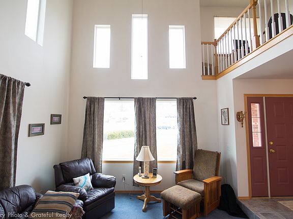 3rd image of 5604 Garden Terrace Ln