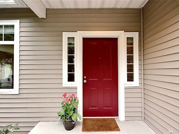 2nd image of 23119 NE 8th Pl #23119