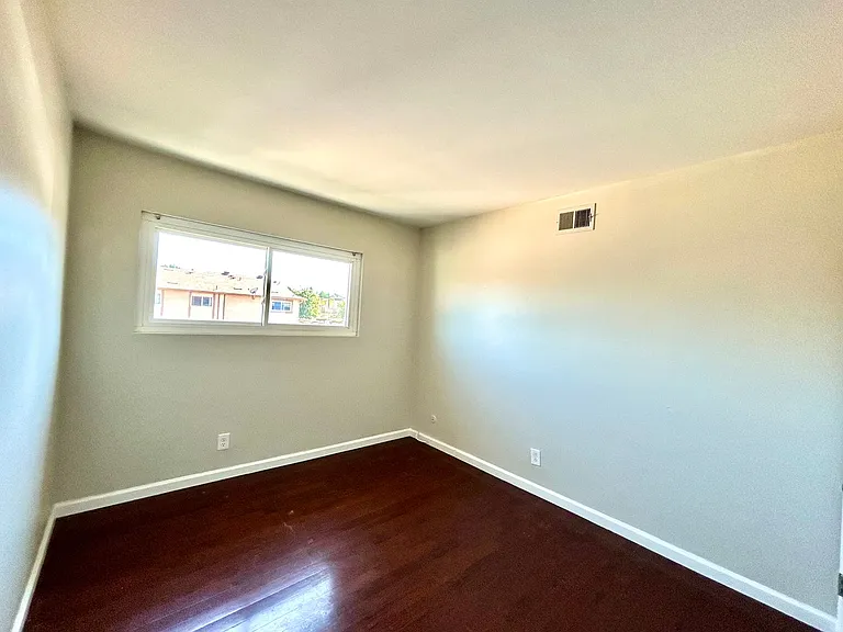 5800 Lake Murray Blvd #14 — Photo 13