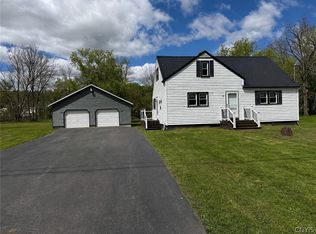 3772 Hand Pl, Sauquoit, NY 13456